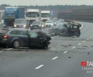 A4 zablokowana po wypadku. Duże utrudnienia w kierunku Tarnowa