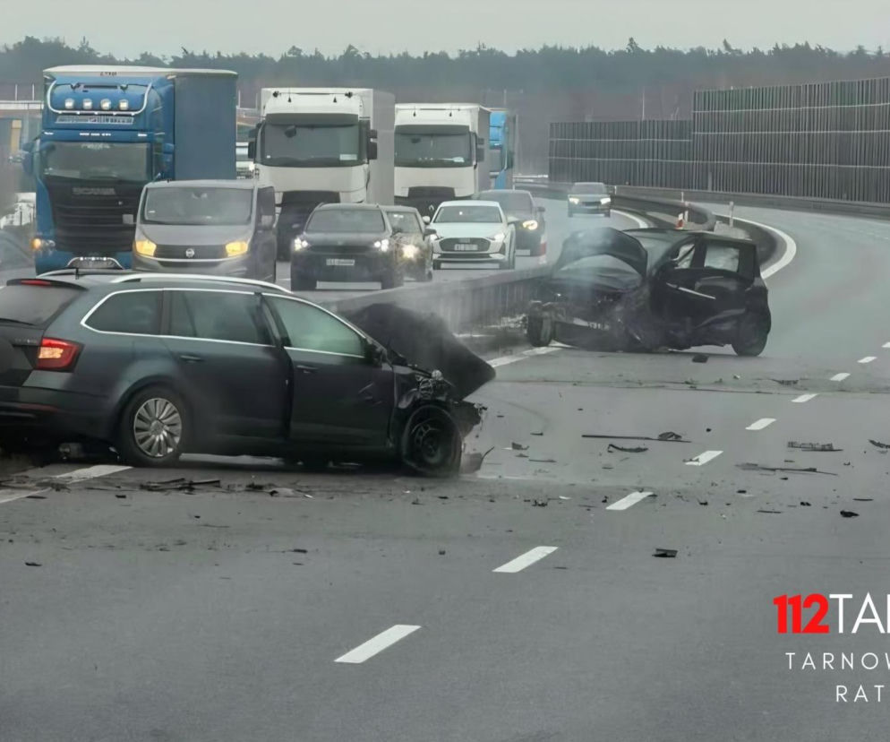 A4 zablokowana po wypadku. Duże utrudnienia w kierunku Tarnowa