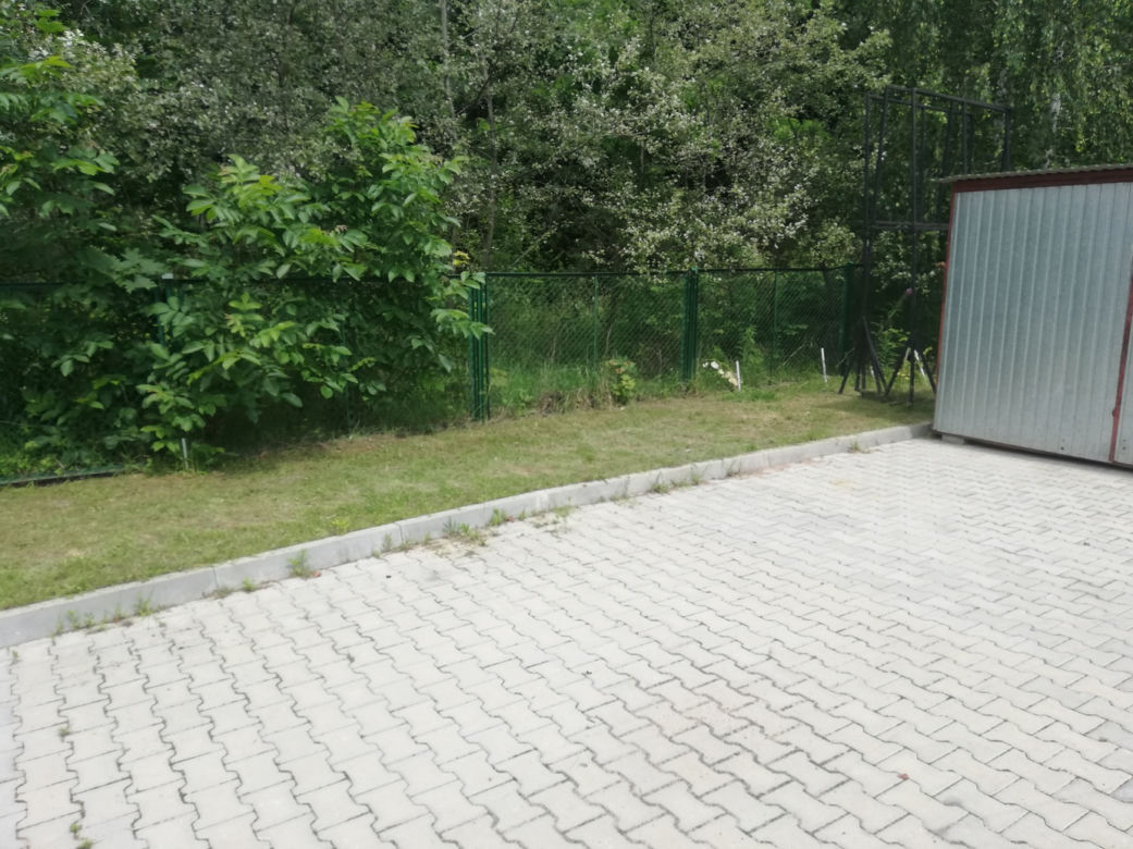 Starachowiczanie w czynie społecznym sprzątają miasto/ZEC MZK