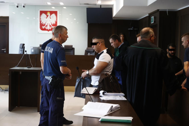 Truli lokatorów i przejmowali ich mieszkania. Szokujące metody działania gangu. „Sąd popełnił błąd”