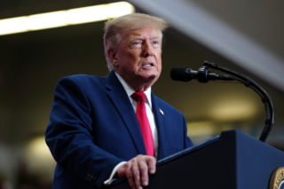 Trump o zyskach z wojny: Zarabiamy cholerną fortunę