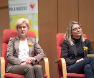 Fundacja Pomóż Im. Po raz dziesiąty zaczęli siać Pola Nadziei [ZDJĘCIA]