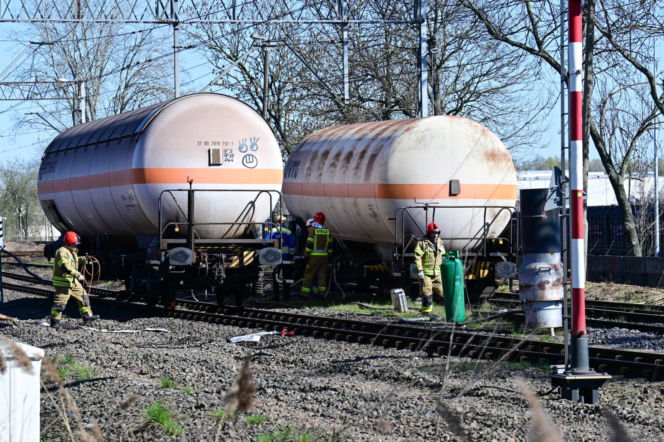 Akcja przepompowywania amoniaku z wykolejonej cysterny