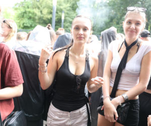 Fani przed koncertem Pitbulla