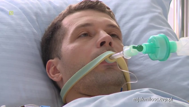 M jak miłość odcinek 1311, Tomek (Andrzej Młynarczyk) wybudza się ze śpiączki