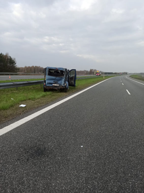 Gigantyczna kraksa na A4 pod Tarnowem! 15 osób poszkodowanych