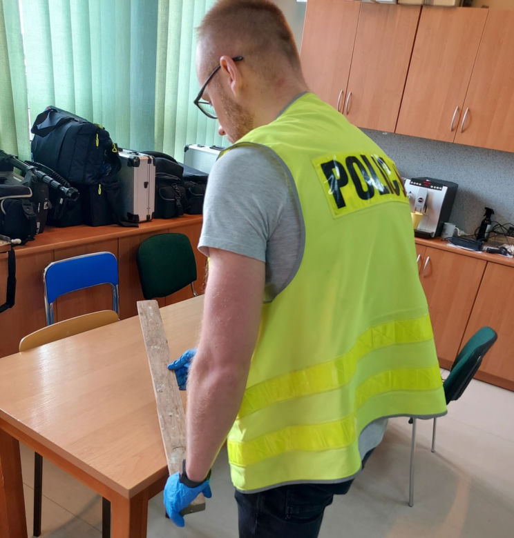 Uderzył 39-latka drewnianą belką. Agresor trafił do aresztu