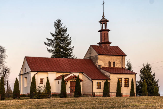 Dawna kaplica ariańska – unikalny zabytek, który przetrwał wieki w samym sercu Pętkowic.