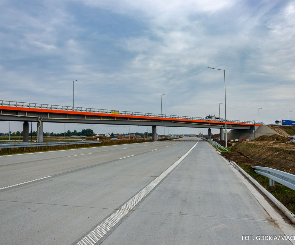 Duże zmiany na autostradzie A1. Na remontowanym odcinku są już dostępne dwa pasy ruchu w każdą stronę