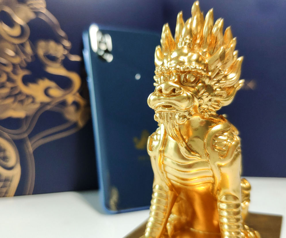 Xiaomi Mi MIX 3 Palace Museum Edition