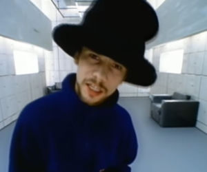  Jaką muzykę grają Jamiroquai?