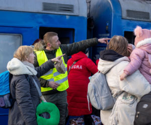 Ukraina. Pociąg z Lwowa z ukraińskimi uchodźcami