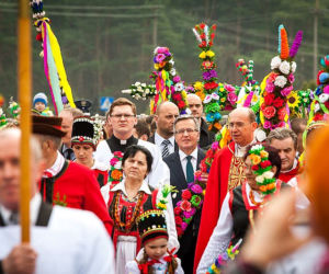 Prezydent Komorowski poświęcił palmę