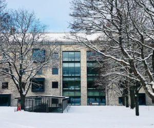 Szkoły zamykane z powodu mrozów!  Dyrektorzy odwołują lekcje 