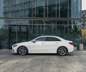 Mercedes-Benz A 180d Limuzyna
