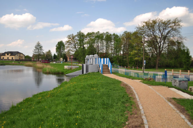 To jedno z najpiękniejszych miast w woj. śląskim. Leży w dawnej Małopolsce i zachwyca zabytkową łaźnią