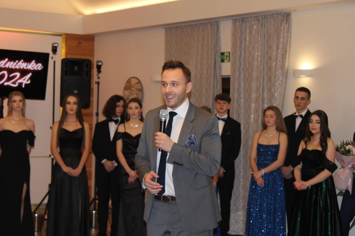 Studniówka I LO w Starachowicach