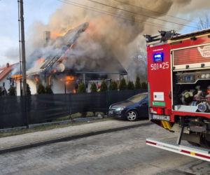 W spalonym domu znaleziono ciało 40-latka. Tragiczny pożar w Puławach