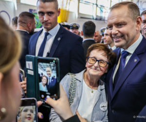 Nawrocki odwiedził swoje LO