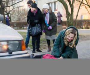Na Wspólnej, odcinek 2665. Ula (Anna Niedźwiecka), Zuza (Małgorzata Socha)