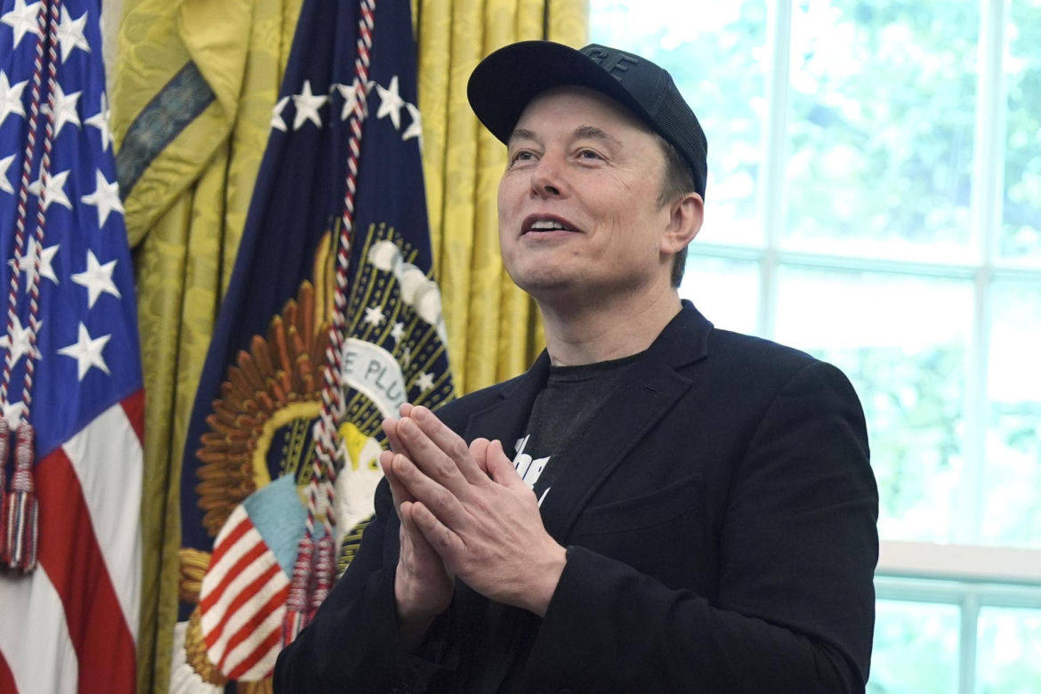 Elon Musk w Białym Domu z podbitym okiem 