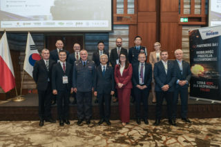 K2 Partners Day. Hyundai Rotem chce większego udziału polskich firm w programie K2PL
