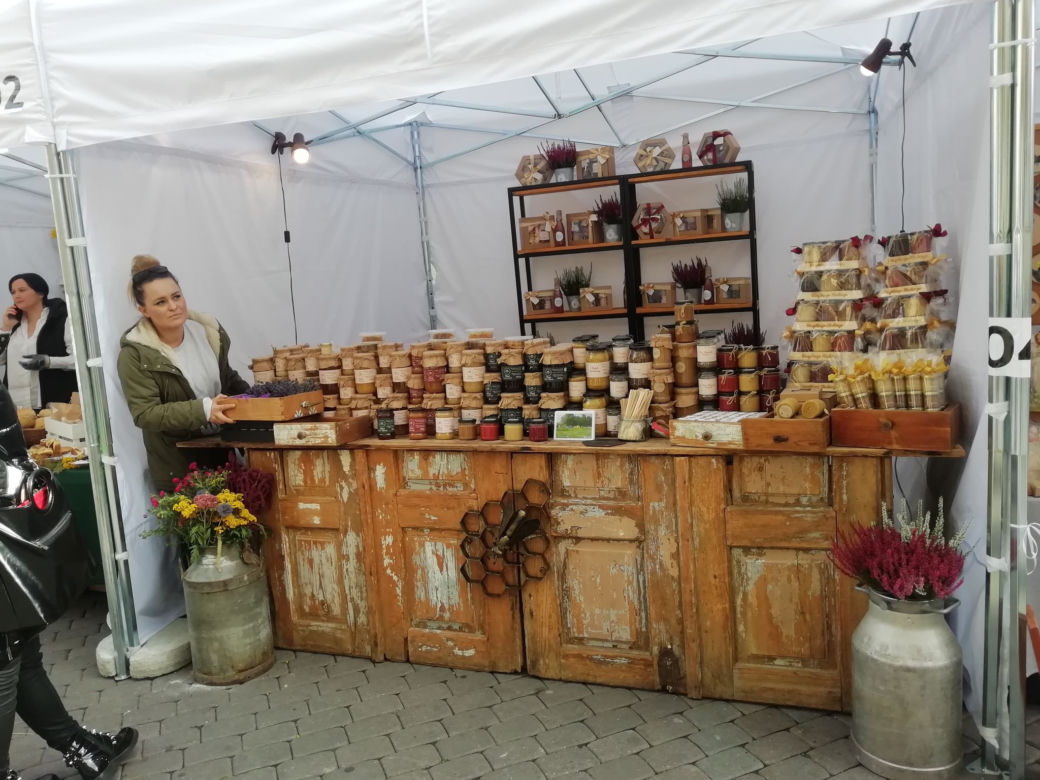 W Rzeszowie ruszył festiwal Karpaty na Widelcu. Co będzie się działo na Rynku? 