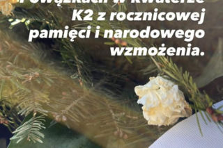 Gorzkie słowa Joanny Racewicz. Pokazała wieńce od Nawrockiego i Tuska na śmietniku