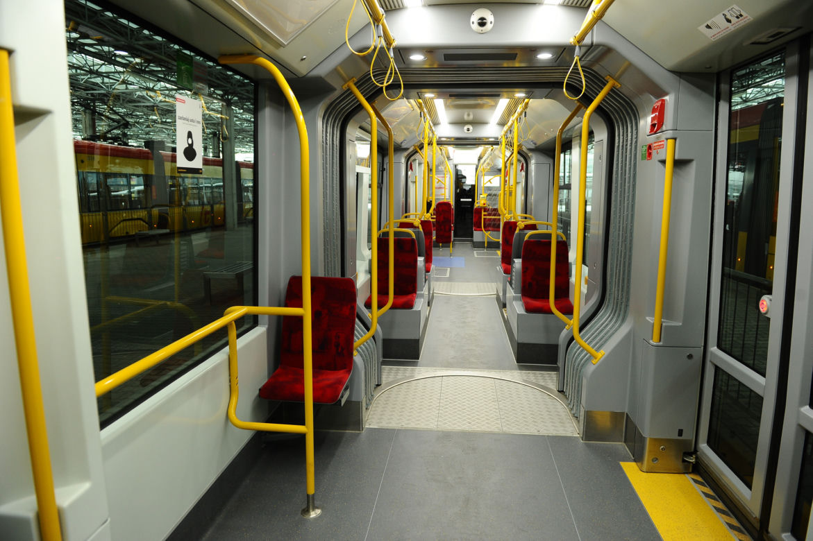 Jechaliśmy nowym tramwajem. Pierwszy hyundai wyjechał na stołeczne torowiska