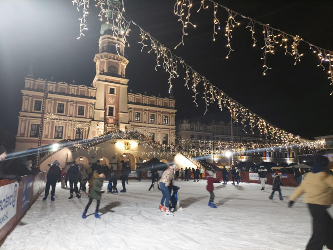 lodowisko w Zamościu 2024
