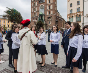 Język angielski już za nimi: Krakowscy maturzyści zadowoleni! [ZDJĘCIA]