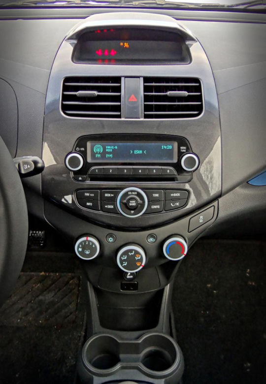 Chevrolet Spark lifting