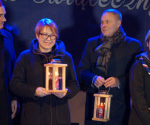 Betlejemskie światełko dotarło do Bydgoszczy. Wyjątkowe życzenia dla mieszkańców