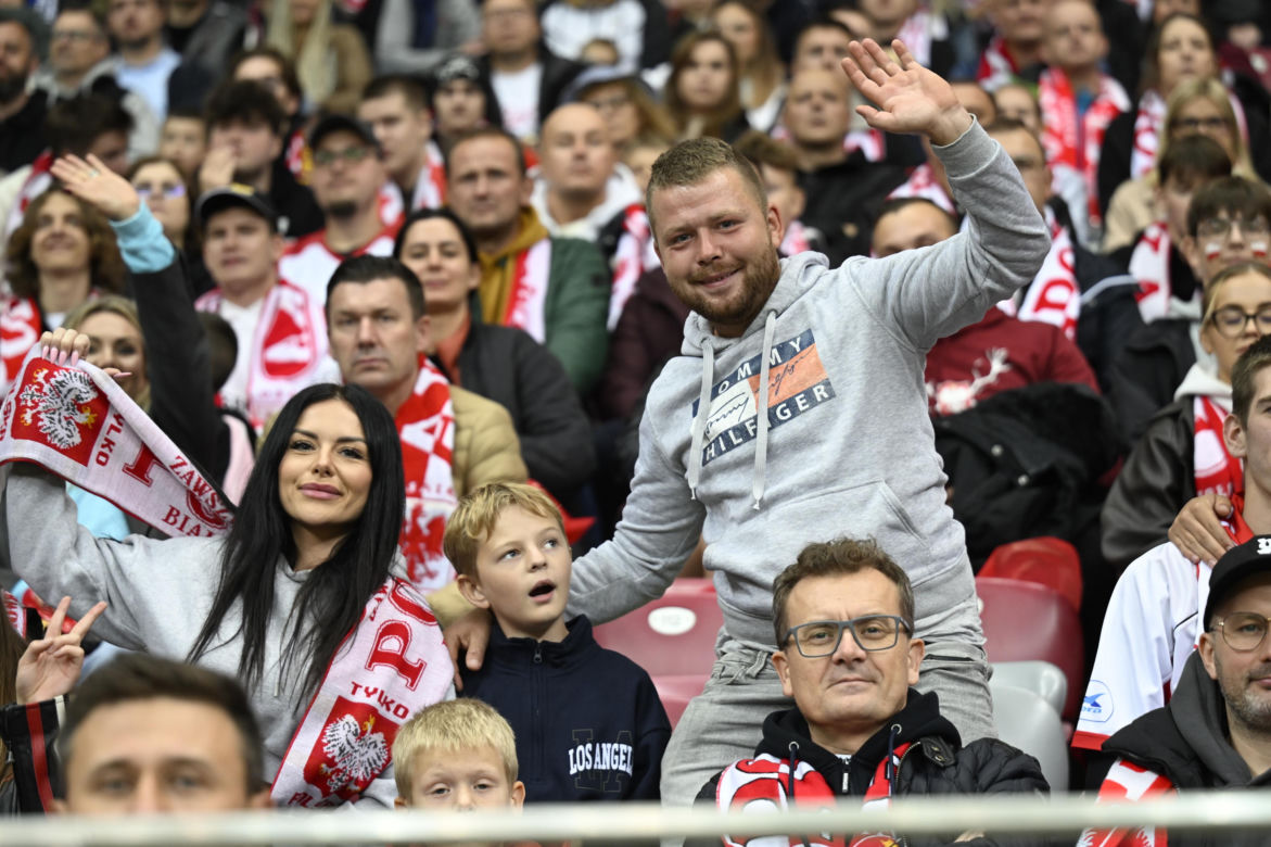 Tłumy kibiców na PGE Narodowym w Warszawie. Polska-Bośnia [ZDJĘCIA]