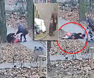 Seria napadów w Warszawie. Jedna z emerytek broniła się, aż upadła. Przerażające nagranie