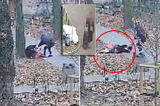 Seria napadów w Warszawie. Jedna z emerytek broniła się, aż upadła. Przerażające nagranie