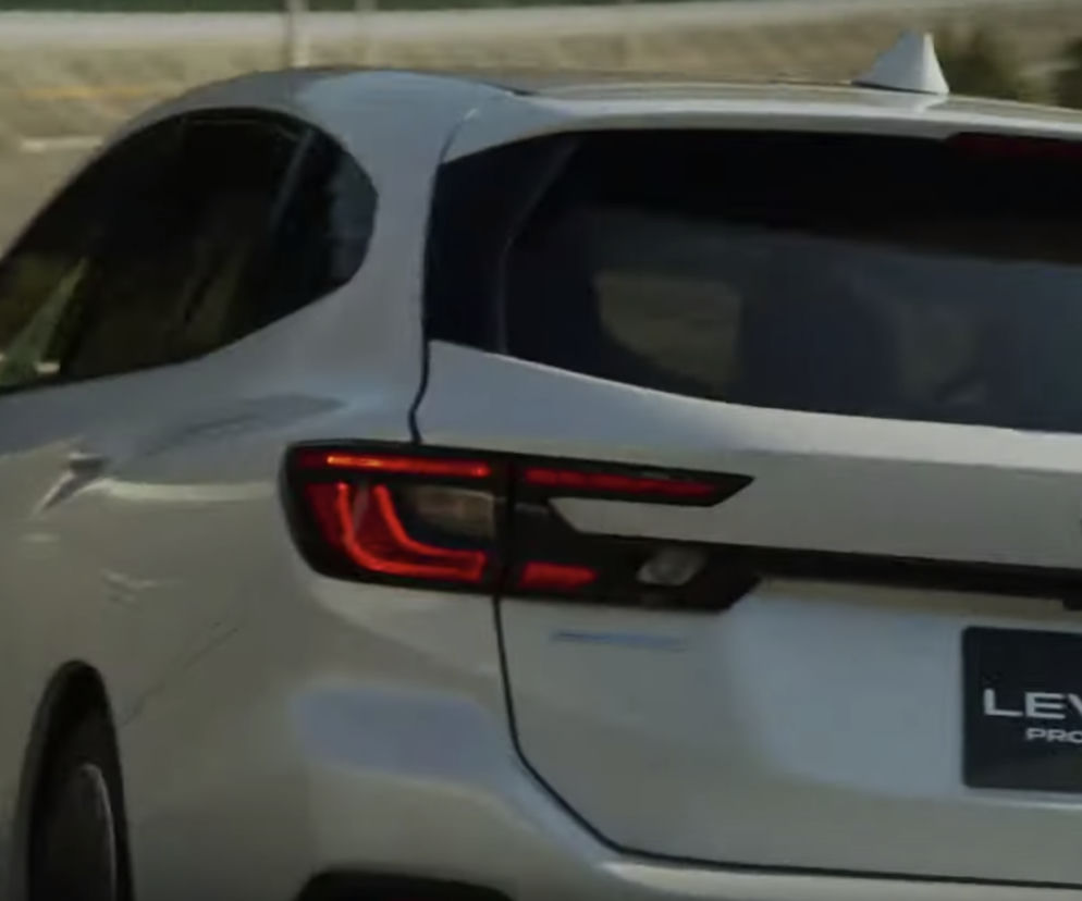 Subaru Levorg STI - Teaser