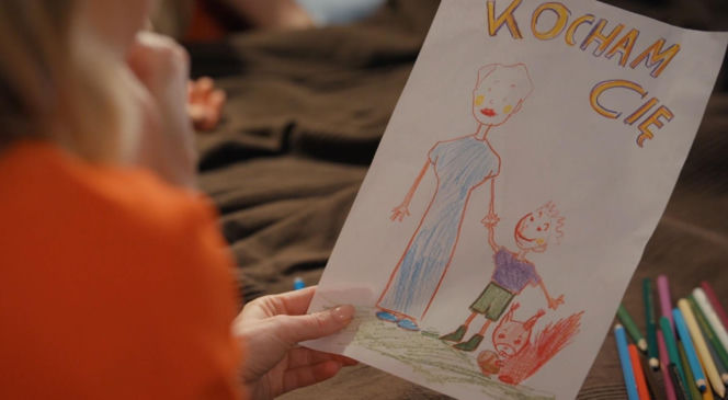 Barwy szczęścia odc. 3271. Rysunek Mateuszka dla Soni