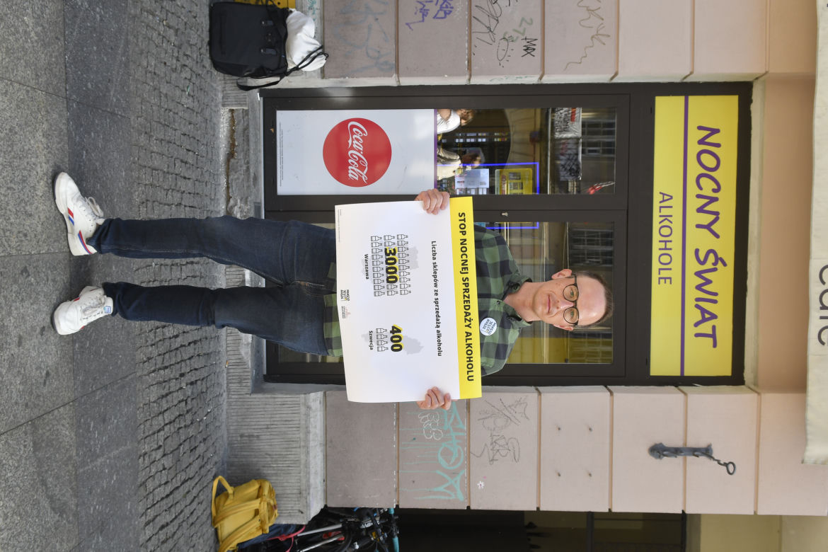 Nocna prohibicja w Warszawie. Aktywiści chcą zakazu sprzedaży alkoholu po godz. 22 