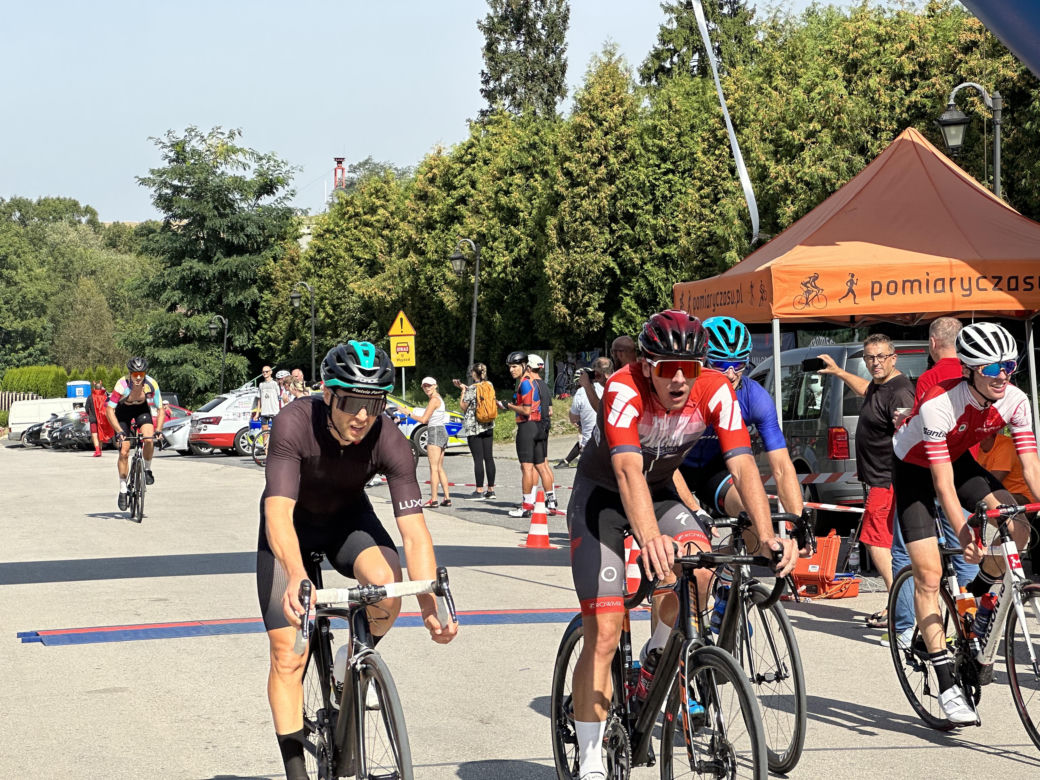 Sportowa rywalizacja i wspólne pomaganie. Za nami 8. edycja Tour de Cracovia Amatorów! 