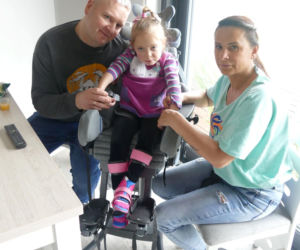 Nie żyje mała wojowniczka. Wcześniej zmarł jej braciszek. Urzędnicy odmawiali pomocy