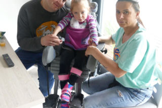 Nie żyje mała wojowniczka. Wcześniej zmarł jej braciszek. Urzędnicy odmawiali pomocy