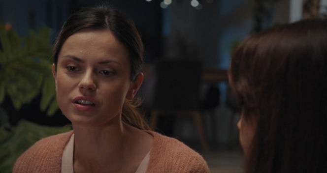 M jak miłość odc. 1919. Kasia (Paulina Lasota), Aneta (Ilona Janyst)