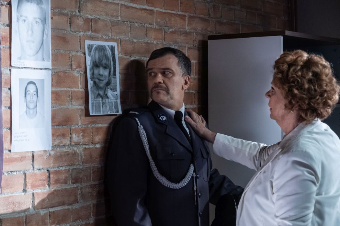 W rytmie serca 5 sezon odc. 53. Liliana (Elżbieta Jarosik), Szarek (Dariusz Toczek)