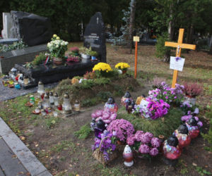 Groby znanych. Ścibor-Rylski, Kłosowski, Wachowicz, Jackowska