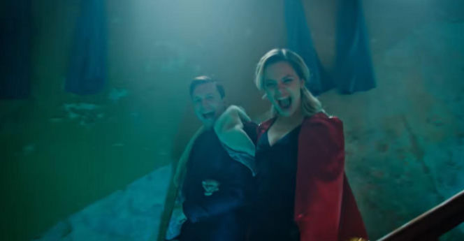 Kadry z teledysku "Chciałem być kimś" i filmu "Król dopalaczy"