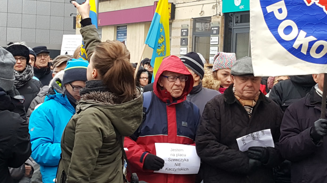 Mieszkańcy Katowic bronią placu Szewczyka