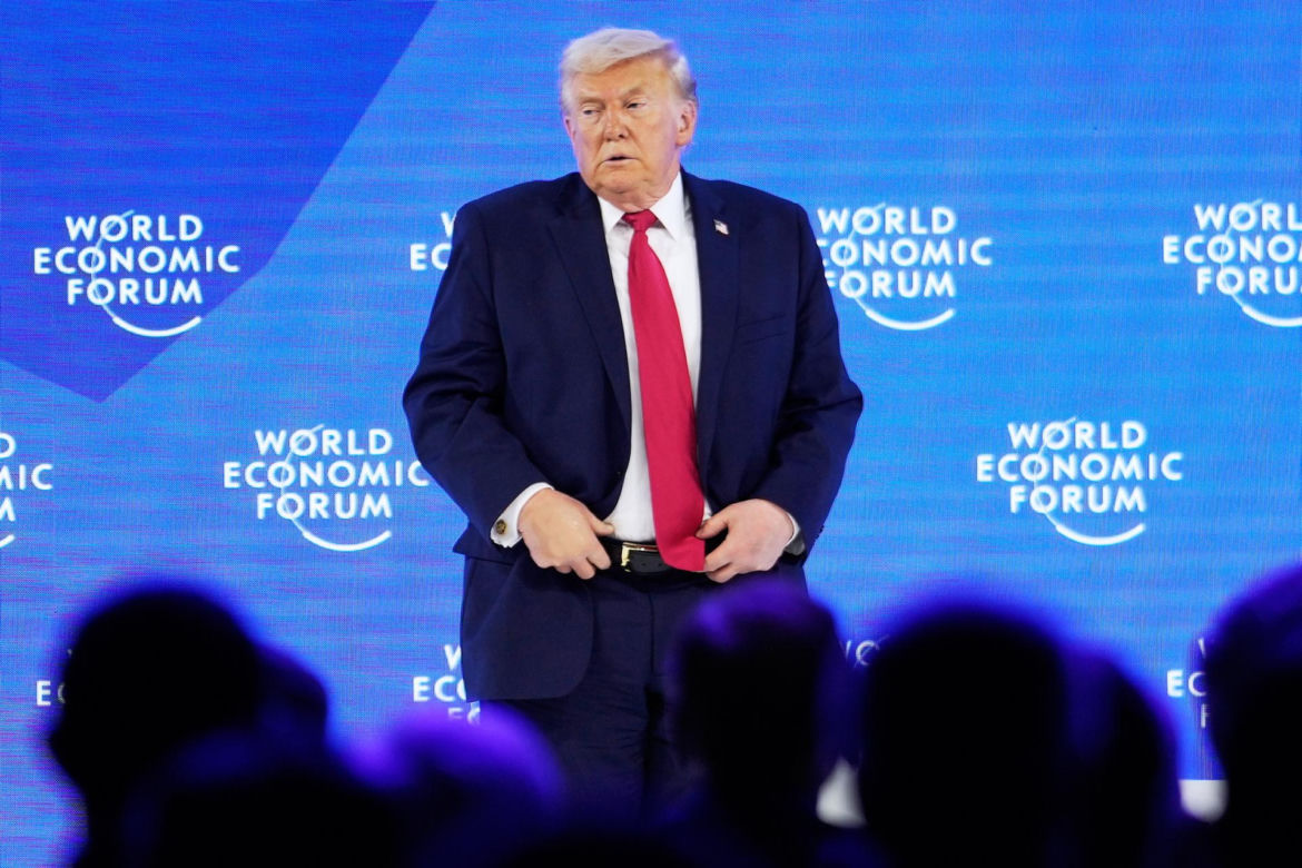 Tajemniczy znak na ręce Trumpa! Rzeczniczka tłumaczy