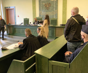 Sąd Rejonowy w Białymstoku. Pijany kierowca potrącił na pasach 9-latka i jego tatę