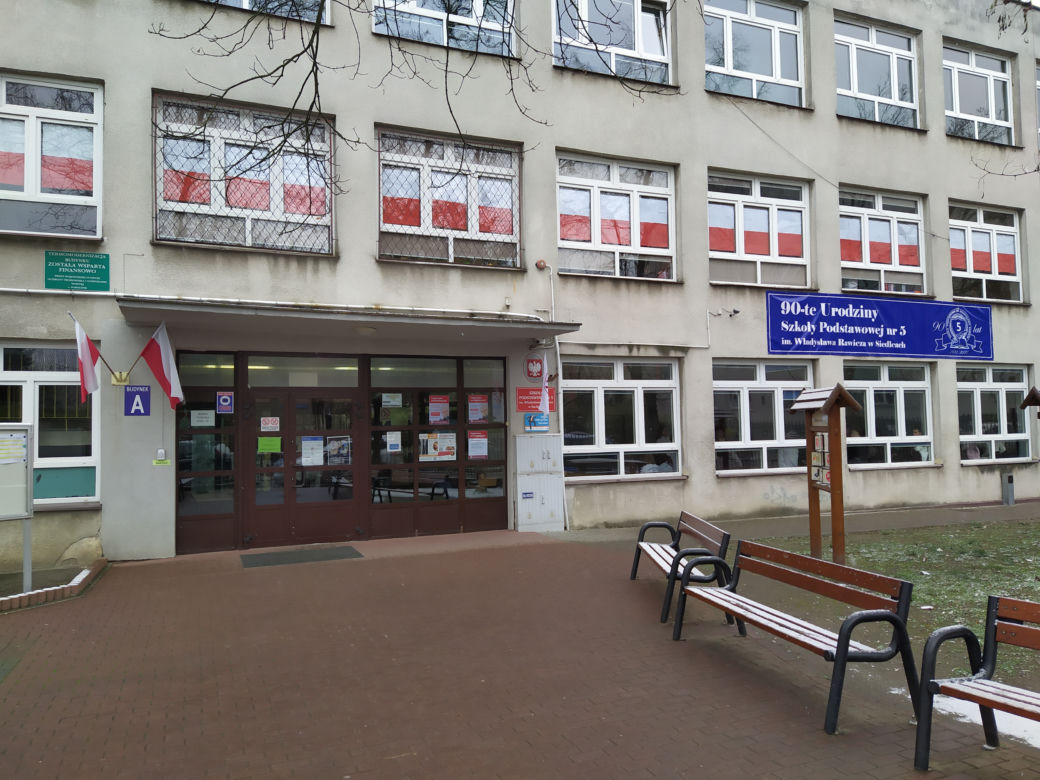 Zdjęcia z uroczystości 90-lecia Szkoły Podstawowej nr 5 w Siedlcach - 18.11.2022